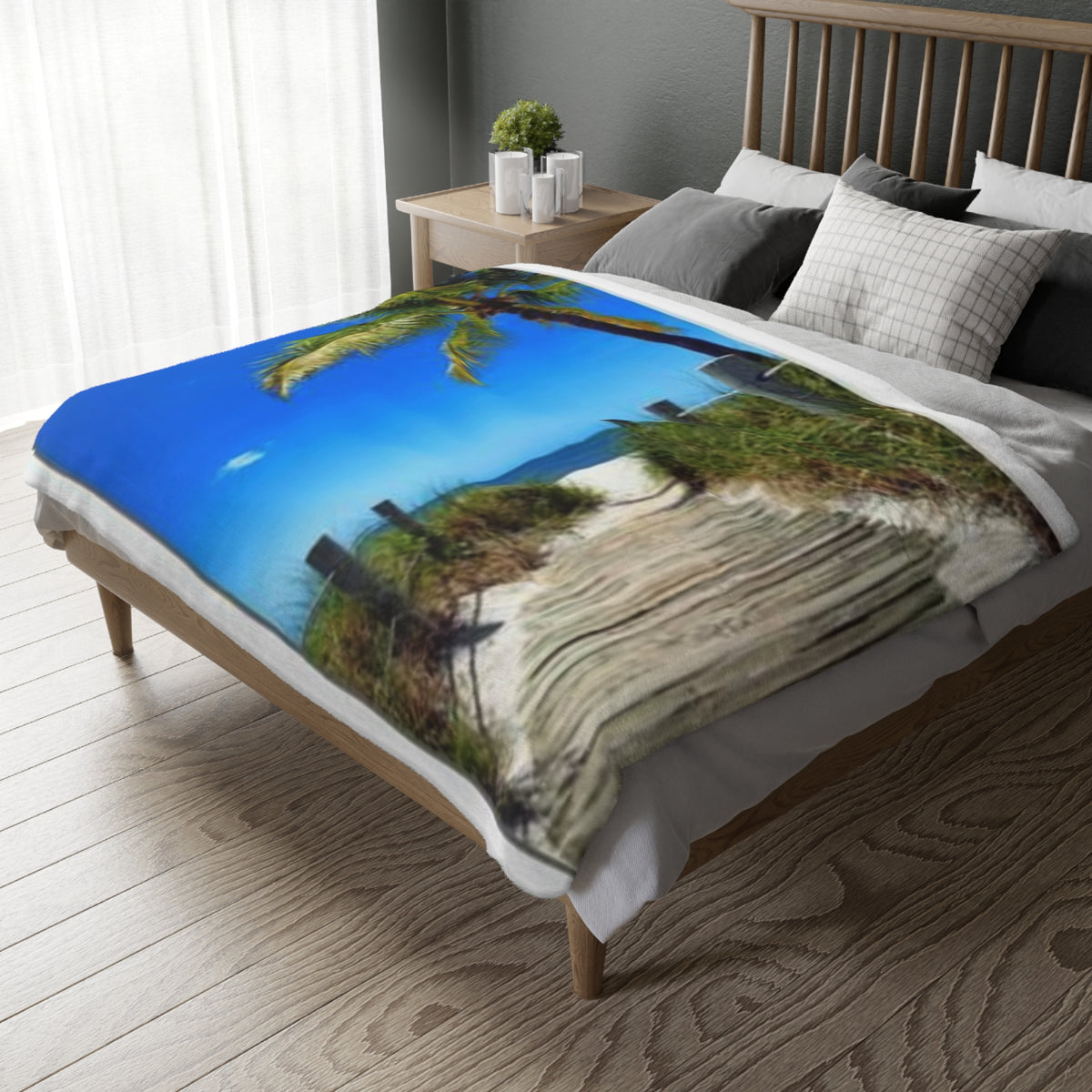 Beach Path Velveteen Blanket – Tropical Palm Microfiber Throw
